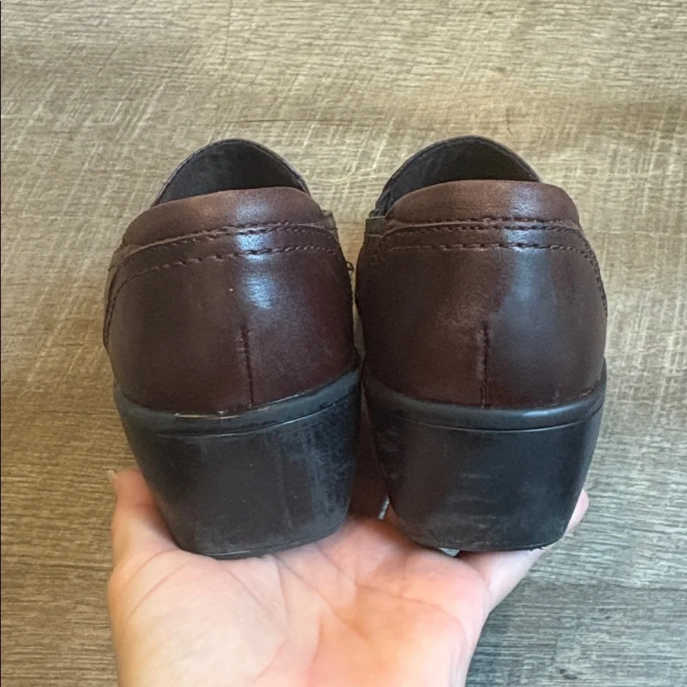 Clarks Womens May Poppy Loafer Women’s 8 Brown Leather Wedge Heel